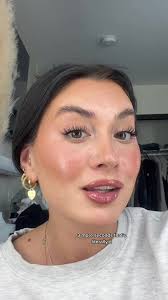 Kayla Caputo Lash Curl Video