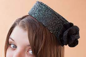 Liz Makes Liz Makes A Pillbox Hat Pillbox Hat Hats Fascinator Hats