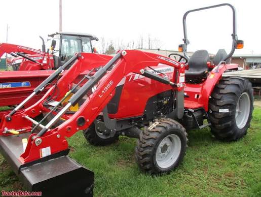 Massey Ferguson 2705E Tractor