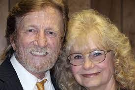 Carli Marple's Instagram, Twitter & Facebook