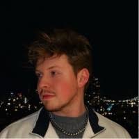 80+ "Desio" profiles