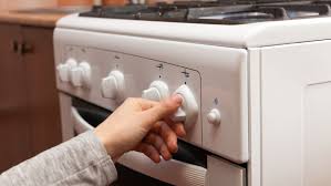 If a single igniter on your stove is not sparking, try this simple fix. How To Re Light The Pilot Lights Of A Gas Stove Paradise Appliance Service