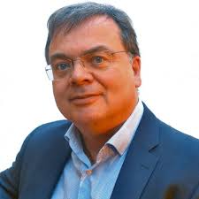 In Amsterdam ben ik gestart bij het Programma Bruggen & Kademuren als…