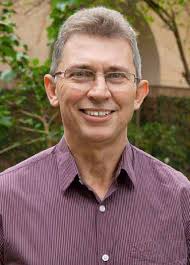 UM ÚNICO CORPO APOSTÓLICO