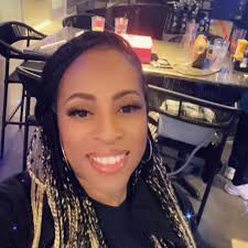 What color should I paint my front door and railing?