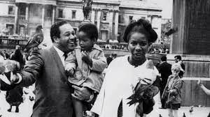 Nina simone's only daughter, lisa simone kelly, spoke with time this week about the furor over zoe saldana's casting in upcoming nina simone biopic nina. What Happened Miss Simone By Liz Garbus Woman In Revolt
