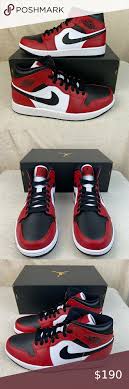Nike Air Jordan 1 Mid Chicago Black Toe In 2020 Nike Air Jordan Black Toe Jordan 1 Mid