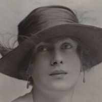 Vera Anne Loch Halliday (1896–1982)