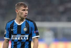 El centrocampista está eclipsando al mismísimo cristiano el medio del inter de milan es el jugador más en forma de italia, con permiso del goleador de la juventus. Inter Medical Team Hope To Get Barella Back For Napoli Match