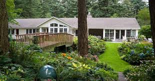 They spread over time in a manner similar to mushrooms in vanilla minecraft. How To Have A Beautiful Shade Garden