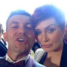 Mandi Hogan's Instagram, Twitter & Facebook