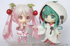 Review Nendoroid Snow Miku 2013 Strawberry White Kimono Ver Snow Miku 2013 Nendoroid White Kimono
