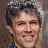 Crisis of Conscience: Whistleblowing in an Age of Fraud by Tom Mueller