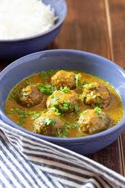 Pakistani Kofta Curry Meatball Curry Chicken Dishes Recipes Chicken Wing Recipes Curry