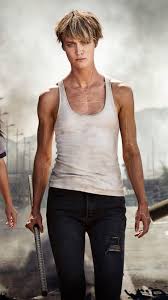 Mackenzie Davis In Terminator Dark Fate 2019 4k Ultra Hd Mobile Wallpaper Mackenzie Davis Terminator Terminator Movies