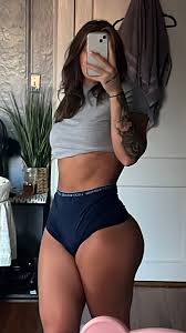 Alaina Ellis в X: „t.co5vttlAyI5s t.codYi6b4A20x“  X