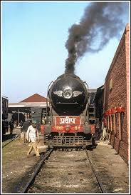 David Gorton Show India In The 1970s Disc 2 India Railway Indian Railways Steam Locomotive