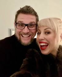 How it started. How it's going. ❤️❤️#ronyanniversary #1yearandmoretocome