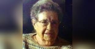 Mary Hennick's Instagram, Twitter & Facebook