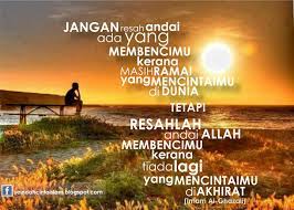 Sabar dan ujian itu ibarat air dan wadah jika wadah semakin besar maka air dapat tertampung. Gambar Kata Kata Hikmah Islam Cikimm Com