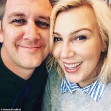 Sales director, 35, who lost SIX stone after gastric surgery reveals nearly  HALF her hair fell out