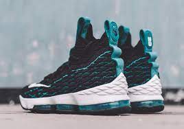 The shoe is light, but flyknit battle just feels. Nike Lebron 15 Lebronwatch Ken Griffey Jr Ar5126 001 Sneakernews Com