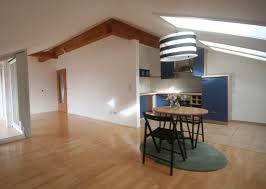 Alles super, sehr gut, nette vermieter, saubere und schön eingerichte wohnung. 2 Zimmer Wohnung Zu Vermieten 83278 Traunstein Mapio Net
