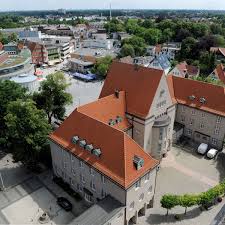 Wir suchen aktuell für folgenden job engagierte mitarbeiter: Stadt Delmenhorst Kampft Gegen Die Touristen Flaute Schlusslicht In Ubernachtungszahlen Niedersachsen