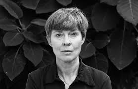 Bettina Meyer leitet die Szenografie an der Hochschule Hannover