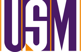 Tulisan 'usim' diringkaskan dan dibentuk menjadi sebuah rehal yang membawa maksud landasan atau pelantar. Usm Universiti Sains Malaysia Logo