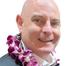 Taryn Lau's Instagram, Twitter & Facebook