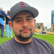 Janet Barrios (@janetbarriosxo)