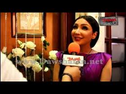 وظهرت سامية الطرابلسي، بإطلالة كاجوال خطفت بها الأنظار، حيث ارتدت كت أسود وبنطلون ونظارة شمس، ونالت إطلالتها إعجاب كل متابعيها. Ø¨Ø§ÙÙÙØ¯ÙÙ Ø³Ø§ÙÙØ© Ø§ÙØ·Ø±Ø§Ø¨ÙØ³Ù Ø£ÙØ§ ØºÙÙØ±Ø© ÙØ±ÙÙØ§ÙØ³ÙØ© Youtube