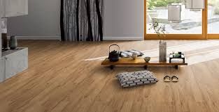 Biete übbriggebliebenes laminat farbe apfel. Parador Laminat Basic 400 Apfel Bernstein Schiffsboden Ohne Fuge Holzstruktur Artikel Nr 1426505 Laminat Parkett Und Vinyl Aus Der Laminat Schmiede De