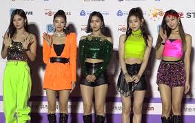 Lia ( 리아 ) focus wannabe mirror dance practice itzy ( 있지 ) wannabe dance mirrored.mbcweeklyidol song: Itzy Wikipedia