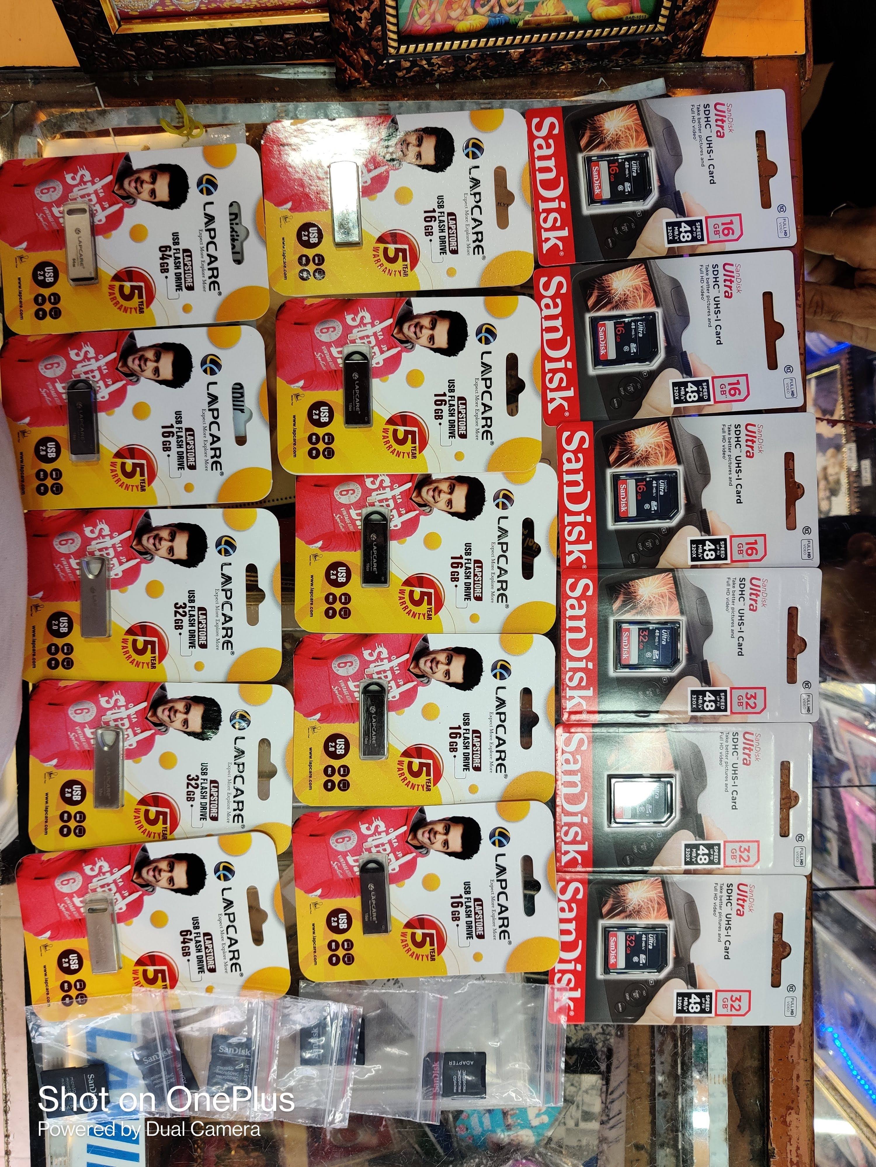 Memory Card And Pendrive product image