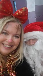 Santa Timmons visited the Bawnogue Parent & Todler group today in Bycc  Bawnogue!