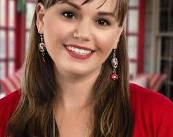 Paula Mcphee's Instagram, Twitter & Facebook