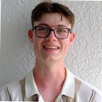 Dan Lascu's Instagram, Twitter & Facebook