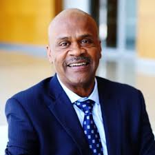 Warren Buffett's investment philosophy and long-term approach