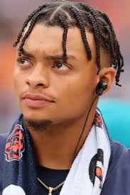 Justin Fields Hair Gallery (Detailed Look)