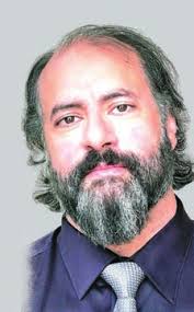 WAAROM KON DIT MONSTER OPNIEUW TOESLAAN?