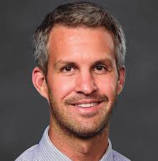 What makes Lackey Clinic