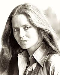 IMAGENS: BARBARA BACH