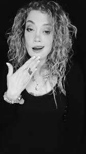 Rihanna's Stunning Performance of 'Needed Me'