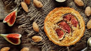 Maybe you would like to learn more about one of these? Crostata Di Fichi Secchi E Mandorle Gustoso Dolce Autunnale
