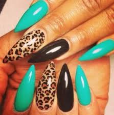 Danielle Linzy (hazelchic2008)