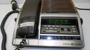 Corded phone works even if the power is out and battery backup keeps clock and radio running. Retro Ge Alarm Clock Radio Telephone Vintage Faux Wood Grain Digital Green7 4722 Youtube