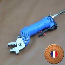 Pince Servant A Tendre Le Cuir Sur Les Selles Acier Inoxydable Outil Indispensable Pour L Assemblage Du Cuir Sur Une Selle Et F Artisanat En Cuir Outils Cuir