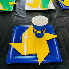 A Lego Ninjago Birthday Party Ninja Star Napkins Ninja Party Ideas Ninja Geburtstag Ninjago Geburtstag Basteln Einladungskarten Geburtstag Basteln Kinder